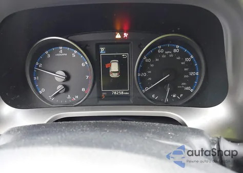 2018 Toyota Rav4 Le z USA, uszkodzony, nr VIN JTMBFREV9JJ248338